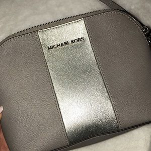 Michael Kors “Cindy” Crossbody
